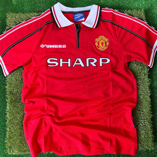 Manchester United 98/99 – Home